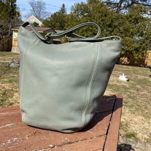 Coach 4916 Sonoma Soft Bucket Sea Green Vintage Pebbled Leather